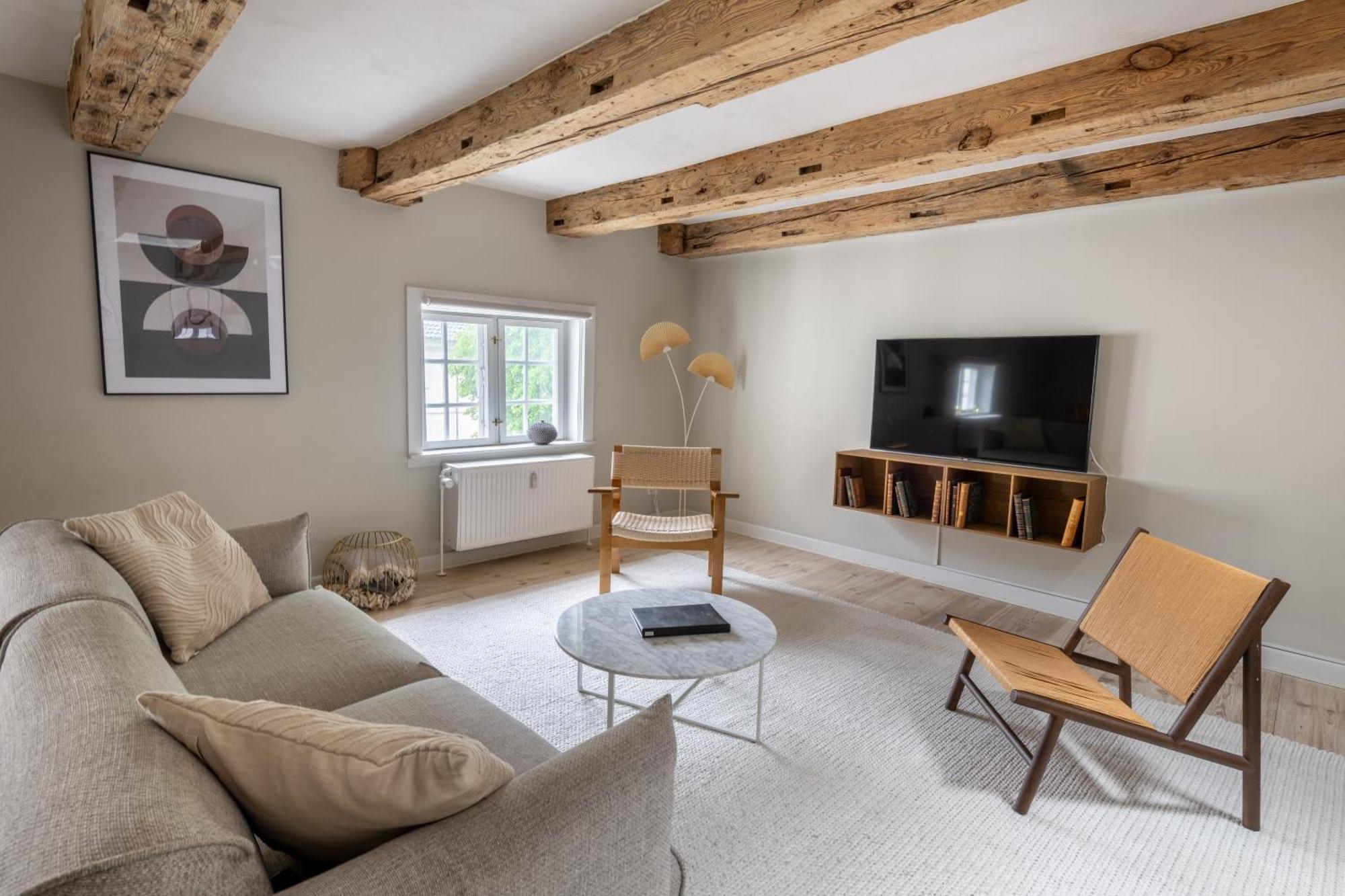 City Apartment With Exposed Ceiling Beams Copenhaga Exterior foto