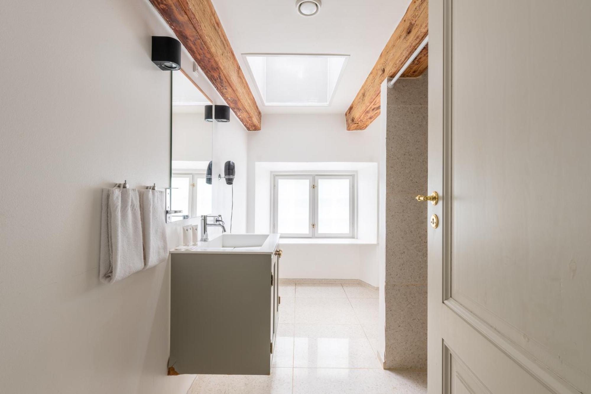 City Apartment With Exposed Ceiling Beams Copenhaga Exterior foto